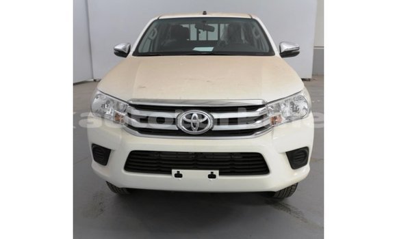 Buy Import Toyota Hilux White Car in Import - Dubai in Ahal