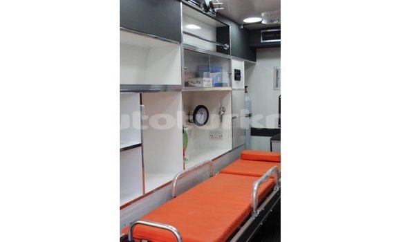 Buy Import Toyota Hiace White Car in Import - Dubai in Ahal Buy Import Toyota Hiace White Car in Import - Dubai in Ahal