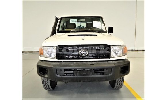 Buy Import Toyota Land Cruiser White Car in Import - Dubai in Ahal Buy Import Toyota Land Cruiser White Car in Import - Dubai in Ahal