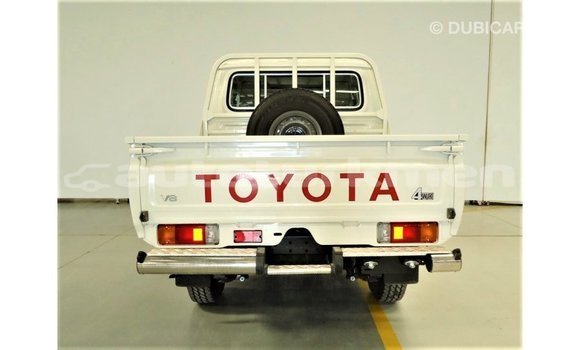 Buy Import Toyota Land Cruiser White Car in Import - Dubai in Ahal Buy Import Toyota Land Cruiser White Car in Import - Dubai in Ahal