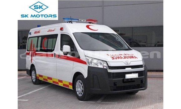 Buy Import Toyota Hiace White Car in Import - Dubai in Ahal