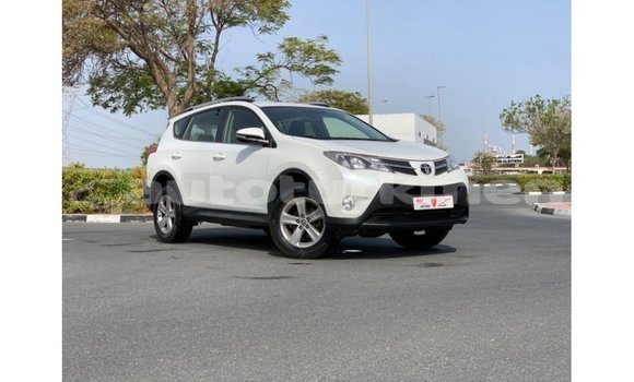 Buy Import Toyota 4Runner White Car in Import - Dubai in Ahal Buy Import Toyota 4Runner White Car in Import - Dubai in Ahal