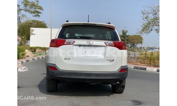 Buy Import Toyota 4Runner White Car in Import - Dubai in Ahal Buy Import Toyota 4Runner White Car in Import - Dubai in Ahal