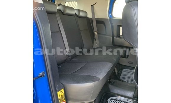 Buy Import Toyota FJ Cruiser Blue Car in Import - Dubai in Ahal Buy Import Toyota FJ Cruiser Blue Car in Import - Dubai in Ahal