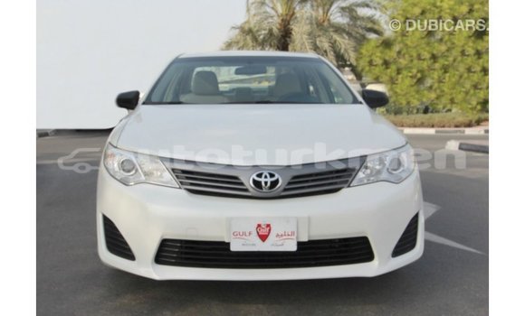 Buy Import Toyota Camry White Car in Import - Dubai in Ahal Buy Import Toyota Camry White Car in Import - Dubai in Ahal