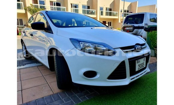 Buy Import Ford Focus White Car in Import - Dubai in Ahal