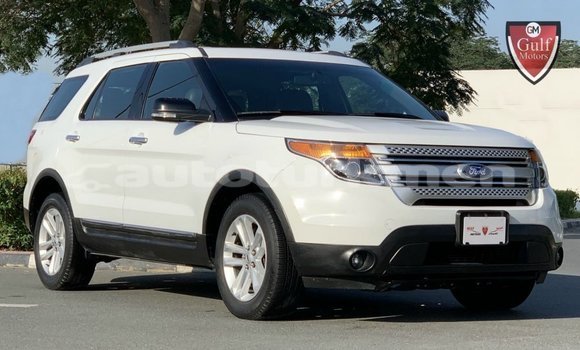 Buy Import Ford Explorer White Car in Import - Dubai in Ahal Buy Import Ford Explorer White Car in Import - Dubai in Ahal