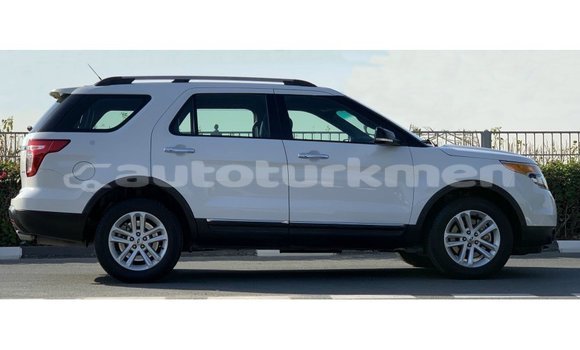 Buy Import Ford Explorer White Car in Import - Dubai in Ahal Buy Import Ford Explorer White Car in Import - Dubai in Ahal