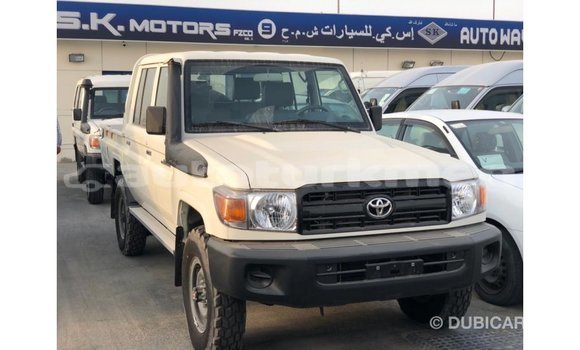 Buy Import Toyota Land Cruiser White Car in Import - Dubai in Ahal Buy Import Toyota Land Cruiser White Car in Import - Dubai in Ahal