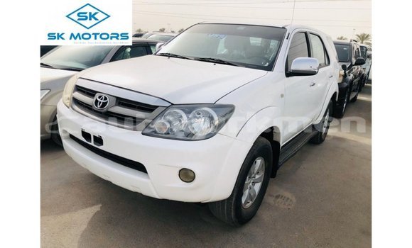 Buy Import Toyota Fortuner White Car in Import - Dubai in Ahal Buy Import Toyota Fortuner White Car in Import - Dubai in Ahal