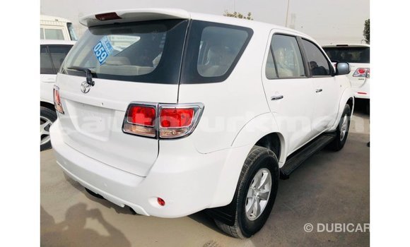 Buy Import Toyota Fortuner White Car in Import - Dubai in Ahal Buy Import Toyota Fortuner White Car in Import - Dubai in Ahal