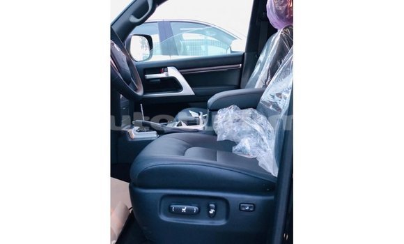 Buy Import Toyota Land Cruiser Black Car in Import - Dubai in Ahal Buy Import Toyota Land Cruiser Black Car in Import - Dubai in Ahal
