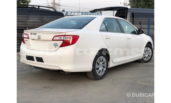 Buy Import Toyota Camry White Car in Import - Dubai in Ahal Buy Import Toyota Camry White Car in Import - Dubai in Ahal