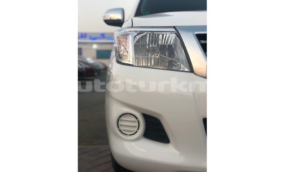 Buy Import Toyota Hilux White Car in Import - Dubai in Ahal Buy Import Toyota Hilux White Car in Import - Dubai in Ahal