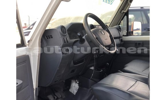 Buy Import Toyota Land Cruiser White Car in Import - Dubai in Ahal Buy Import Toyota Land Cruiser White Car in Import - Dubai in Ahal