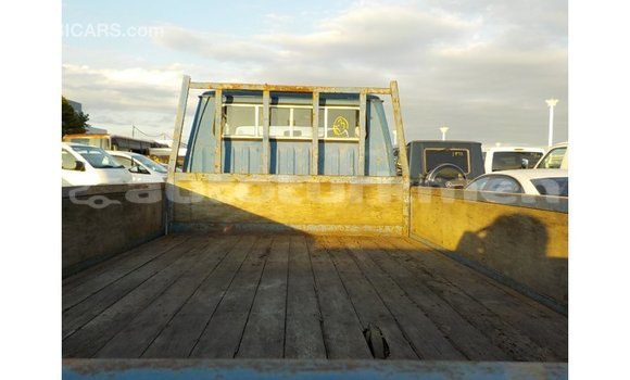 Buy Import Toyota Dyna Blue Car in Import - Dubai in Ahal Buy Import Toyota Dyna Blue Car in Import - Dubai in Ahal