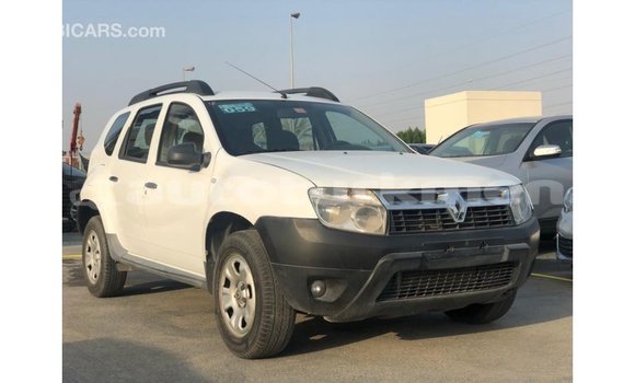 Buy Import Renault Duster White Car in Import - Dubai in Ahal Buy Import Renault Duster White Car in Import - Dubai in Ahal