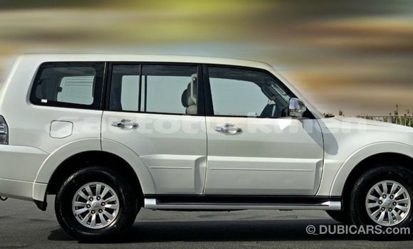 Buy Import Mitsubishi Pajero White Car in Import - Dubai in Ahal Buy Import Mitsubishi Pajero White Car in Import - Dubai in Ahal