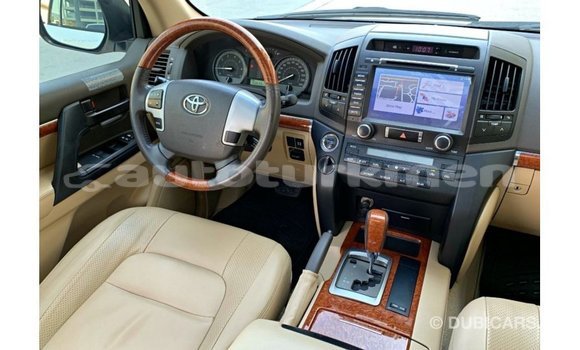 Buy Import Toyota Land Cruiser White Car in Import - Dubai in Ahal Buy Import Toyota Land Cruiser White Car in Import - Dubai in Ahal