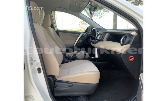 Buy Import Toyota 4Runner White Car in Import - Dubai in Ahal Buy Import Toyota 4Runner White Car in Import - Dubai in Ahal