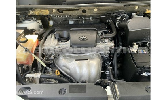 Buy Import Toyota 4Runner White Car in Import - Dubai in Ahal Buy Import Toyota 4Runner White Car in Import - Dubai in Ahal