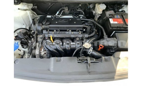 Buy Import Hyundai Accent White Car in Import - Dubai in Ahal Buy Import Hyundai Accent White Car in Import - Dubai in Ahal