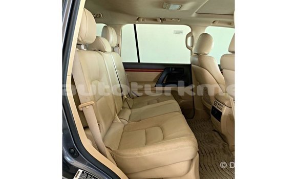 Buy Import Toyota Land Cruiser Other Car in Import - Dubai in Ahal Buy Import Toyota Land Cruiser Other Car in Import - Dubai in Ahal