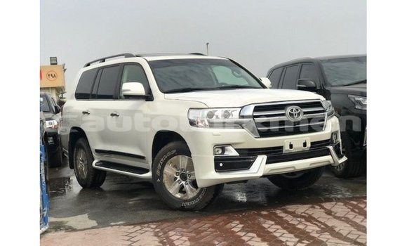 Buy Import Toyota Land Cruiser White Car in Import - Dubai in Ahal Buy Import Toyota Land Cruiser White Car in Import - Dubai in Ahal