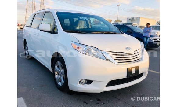 Buy Import Toyota Sienna White Car in Import - Dubai in Ahal Buy Import Toyota Sienna White Car in Import - Dubai in Ahal