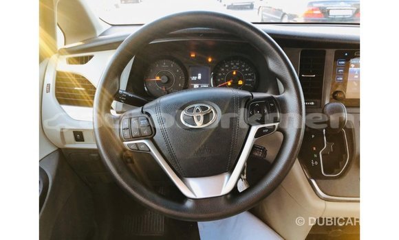 Buy Import Toyota Sienna White Car in Import - Dubai in Ahal Buy Import Toyota Sienna White Car in Import - Dubai in Ahal
