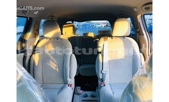 Buy Import Toyota Sienna White Car in Import - Dubai in Ahal Buy Import Toyota Sienna White Car in Import - Dubai in Ahal
