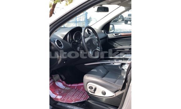 Buy Import Mercedes-Benz 190 Other Car in Import - Dubai in Ahal Buy Import Mercedes-Benz 190 Other Car in Import - Dubai in Ahal
