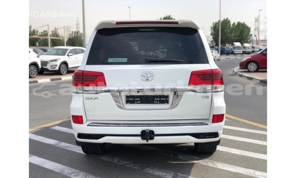Buy Import Toyota Land Cruiser White Car in Import - Dubai in Ahal Buy Import Toyota Land Cruiser White Car in Import - Dubai in Ahal