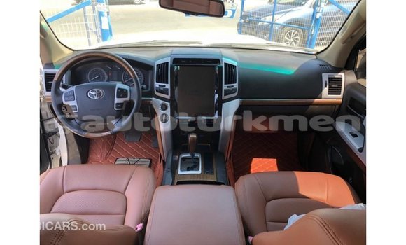 Buy Import Toyota Land Cruiser White Car in Import - Dubai in Ahal Buy Import Toyota Land Cruiser White Car in Import - Dubai in Ahal