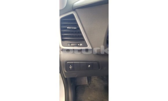 Buy Import Hyundai Tucson White Car in Import - Dubai in Ahal Buy Import Hyundai Tucson White Car in Import - Dubai in Ahal