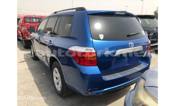 Buy Import Toyota Highlander Blue Car in Import - Dubai in Ahal Buy Import Toyota Highlander Blue Car in Import - Dubai in Ahal