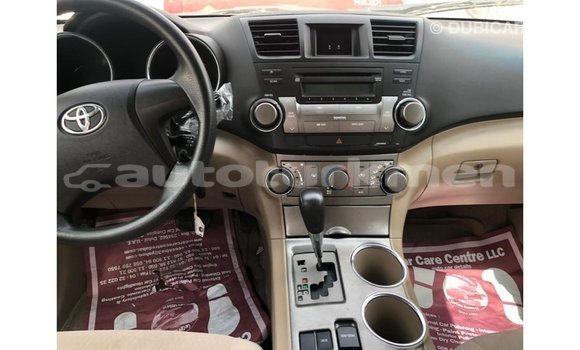 Buy Import Toyota Highlander Blue Car in Import - Dubai in Ahal Buy Import Toyota Highlander Blue Car in Import - Dubai in Ahal