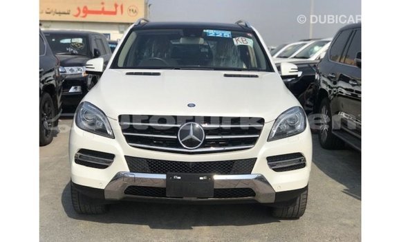 Buy Import Mercedes-Benz 190 White Car in Import - Dubai in Ahal Buy Import Mercedes-Benz 190 White Car in Import - Dubai in Ahal