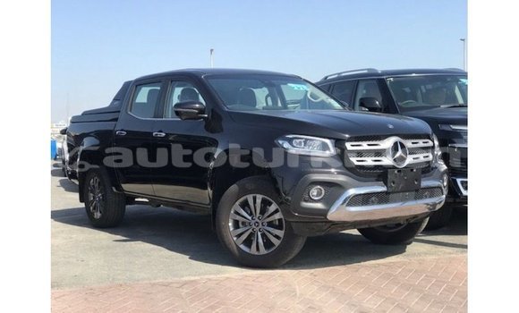 Buy Import Mercedes-Benz 250 Black Car in Import - Dubai in Ahal