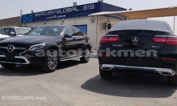 Buy Import Mercedes-Benz 190 Black Car in Import - Dubai in Ahal