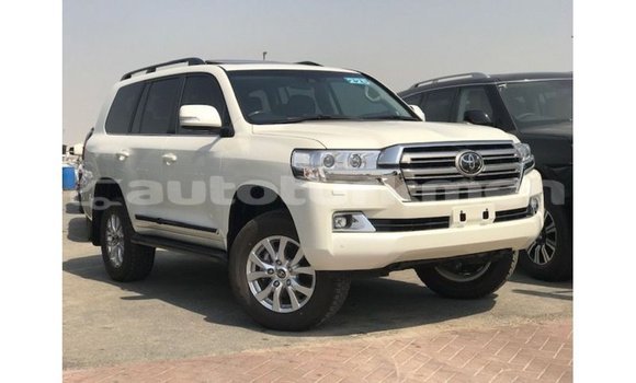 Buy Import Toyota Land Cruiser White Car in Import - Dubai in Ahal Buy Import Toyota Land Cruiser White Car in Import - Dubai in Ahal
