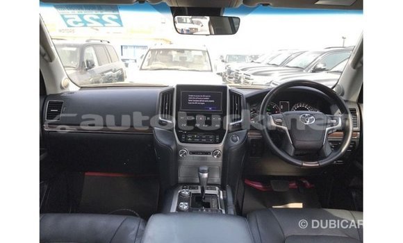 Buy Import Toyota Land Cruiser White Car in Import - Dubai in Ahal Buy Import Toyota Land Cruiser White Car in Import - Dubai in Ahal