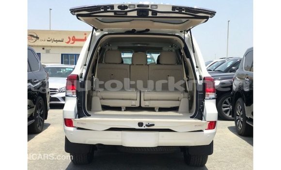 Buy Import Toyota Land Cruiser White Car in Import - Dubai in Ahal Buy Import Toyota Land Cruiser White Car in Import - Dubai in Ahal