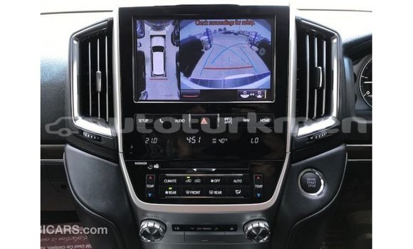 Buy Import Toyota Land Cruiser White Car in Import - Dubai in Ahal Buy Import Toyota Land Cruiser White Car in Import - Dubai in Ahal