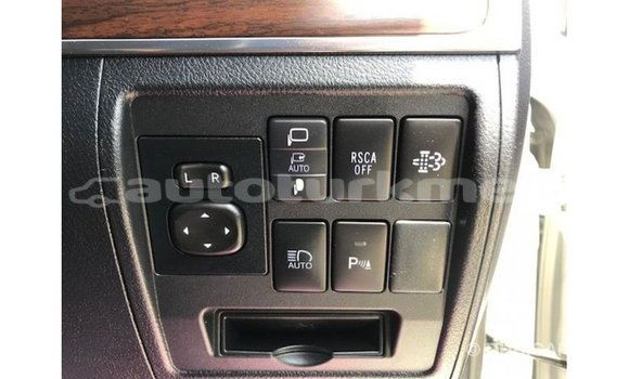 Buy Import Toyota Land Cruiser White Car in Import - Dubai in Ahal Buy Import Toyota Land Cruiser White Car in Import - Dubai in Ahal