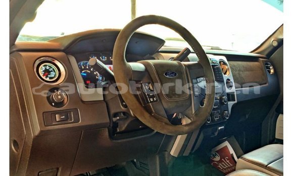 Buy Import Ford Club Wagon Red Car in Import - Dubai in Ahal Buy Import Ford Club Wagon Red Car in Import - Dubai in Ahal