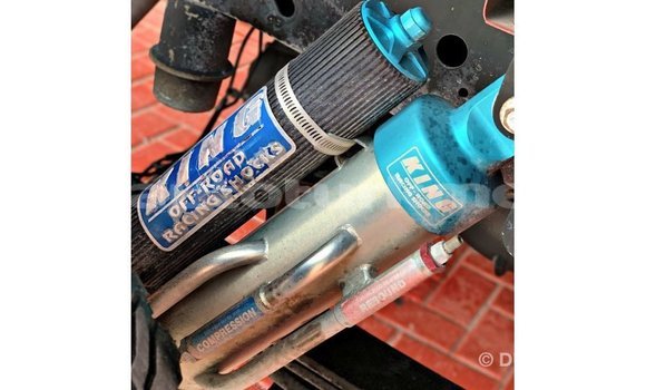 Buy Import Ford Club Wagon Red Car in Import - Dubai in Ahal Buy Import Ford Club Wagon Red Car in Import - Dubai in Ahal