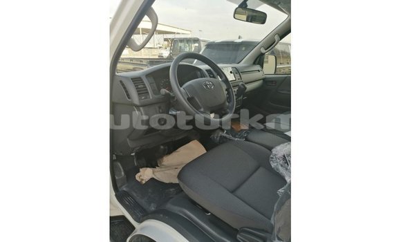 Buy Import Toyota Hiace White Car in Import - Dubai in Ahal Buy Import Toyota Hiace White Car in Import - Dubai in Ahal