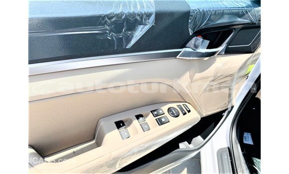 Buy Import Hyundai Elantra White Car in Import - Dubai in Ahal Buy Import Hyundai Elantra White Car in Import - Dubai in Ahal