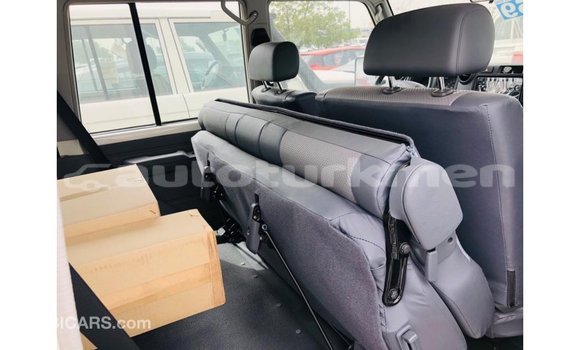 Buy Import Toyota Land Cruiser White Car in Import - Dubai in Ahal Buy Import Toyota Land Cruiser White Car in Import - Dubai in Ahal